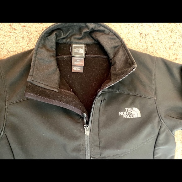 The North Face Jacket - Picture 2 of 5